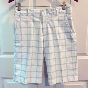Boys’ Nike Golf Shorts, Dri-Fit, size L (14-16)